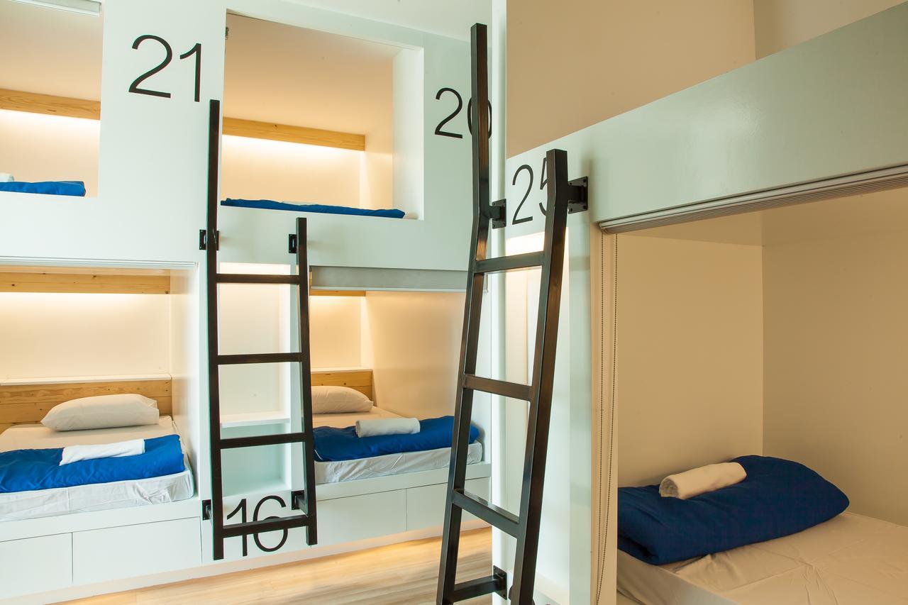 Travel Light Hostel Pattaya Exterior foto