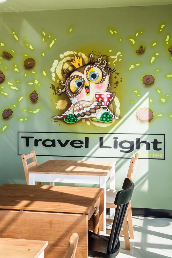 Travel Light Hostel Pattaya Exterior foto